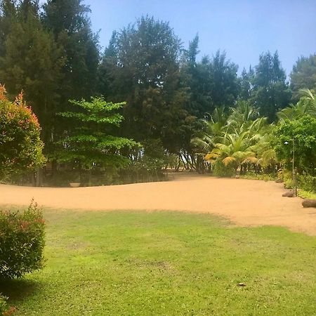 Khomba Beach House Alankuda Εξωτερικό φωτογραφία