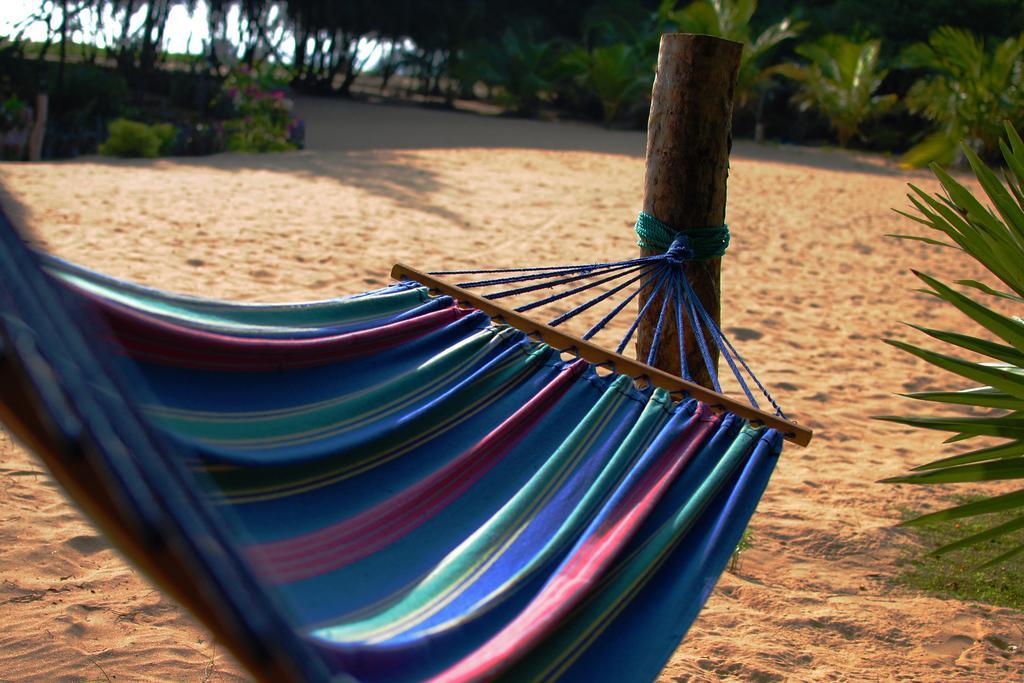 Khomba Beach House Alankuda Εξωτερικό φωτογραφία