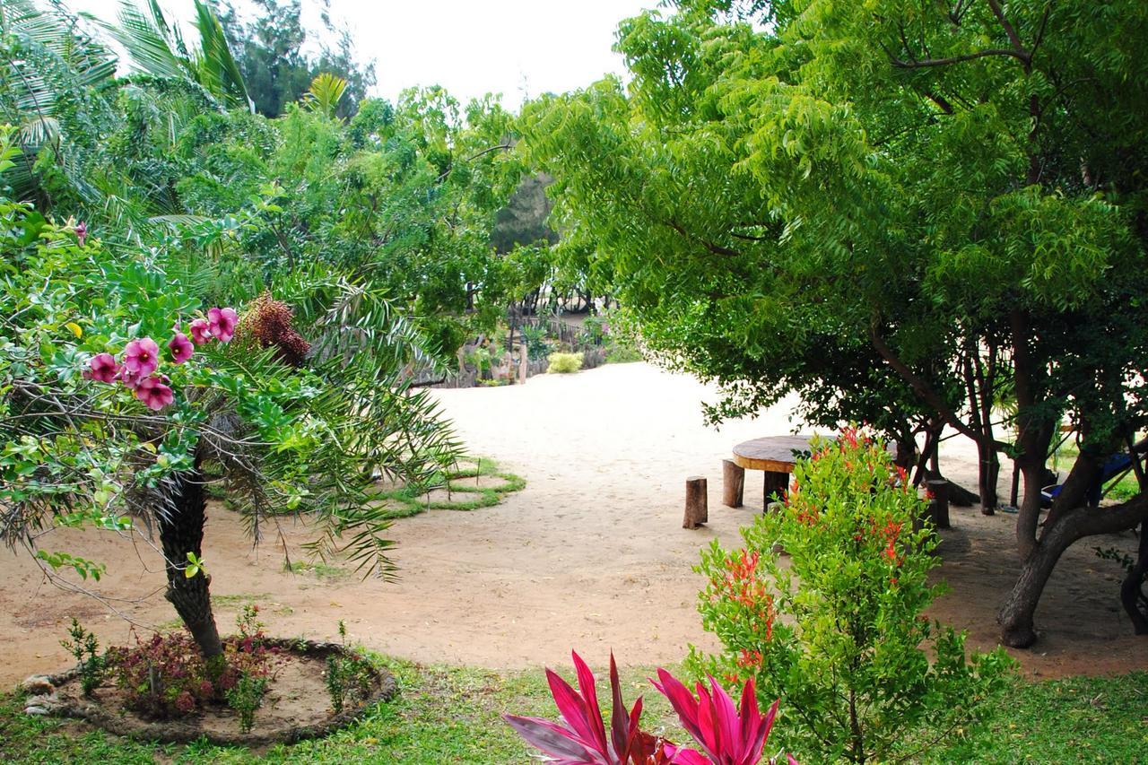 Khomba Beach House Alankuda Εξωτερικό φωτογραφία