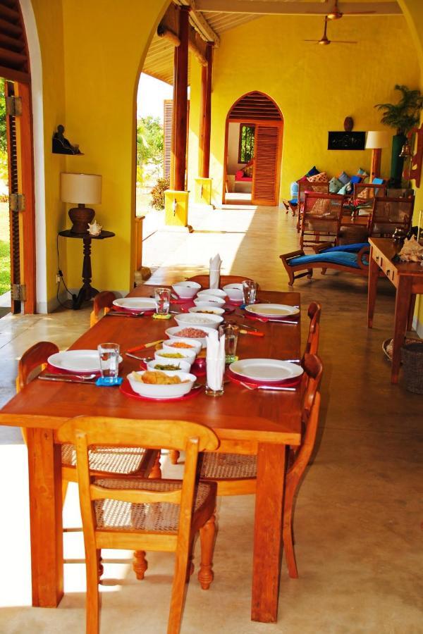 Khomba Beach House Alankuda Εξωτερικό φωτογραφία