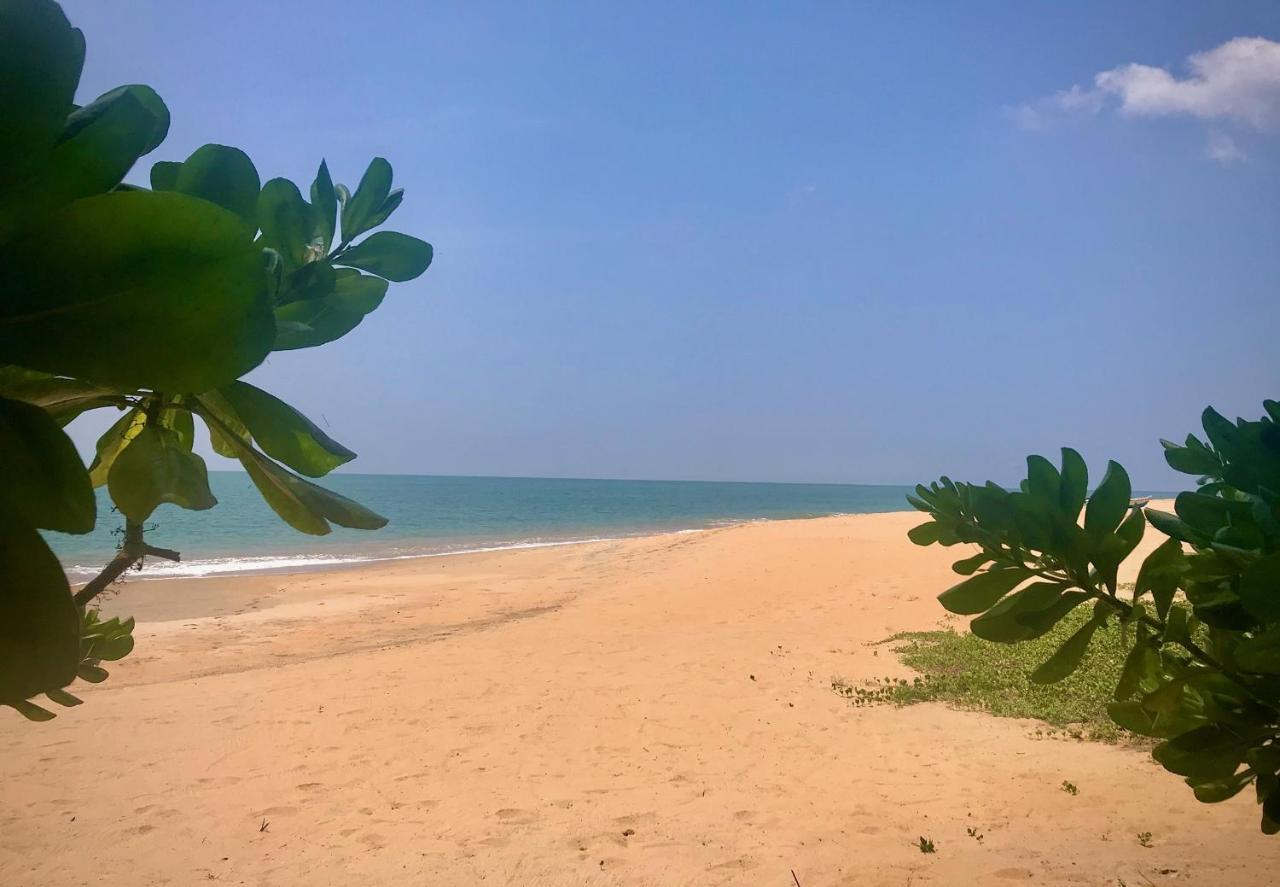 Khomba Beach House Alankuda Εξωτερικό φωτογραφία